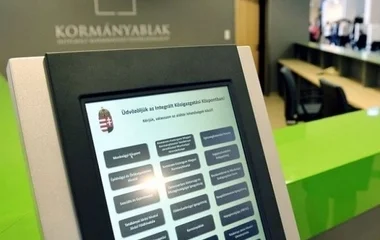 Továbbra sem szükséges a lejáró okmányok miatt kormányablakba menni