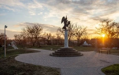 Biztonságosabbá válik Mátészalkán a Kegyeleti Park