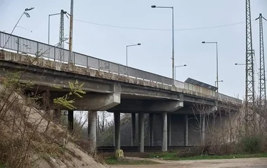 Kezdődik a munka a Tiszavasvári úti felüljárón