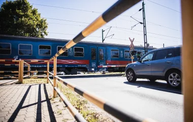 A vasúti átjárós balesetek legfőbb oka a figyelmetlenség