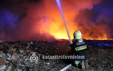 Tűz ütött ki Nyíregyházán, a Szállási utcai szeméttelepen