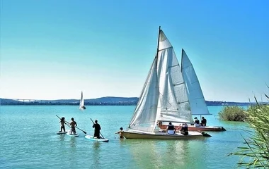 Hétvégén ketten fulladtak a Balatonba, a vízirendőrök 21 embert mentettek ki