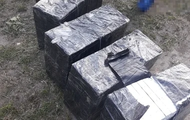 Csempészett cigarettára bukkantak a kölcsei rendőrök