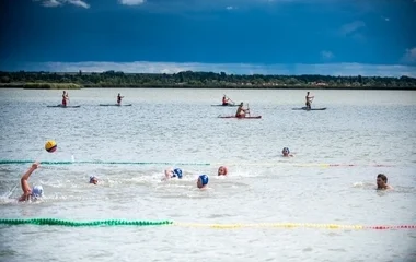 Strandot épített az EFOTT a Velencei-tóhoz