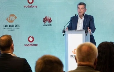 A kormány kiemelt figyelmet fordít az 5G technológiára épülő ipari megoldásokra