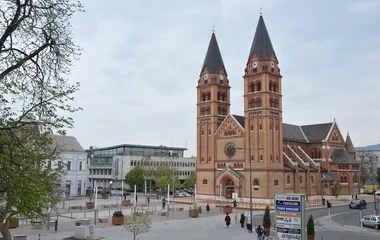 Kötelezővé tették a maszkviselést a templomokban