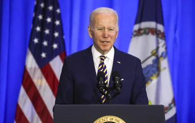 Biden: továbbra is fennáll az orosz invázió lehetősége