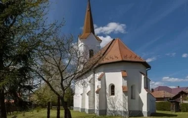 Ismeretlen középkori templomok nyomában kerekezhetünk