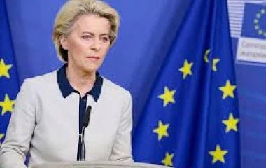 Von der Leyen: Oroszország közvetlen fenyegetést jelent a világrendre