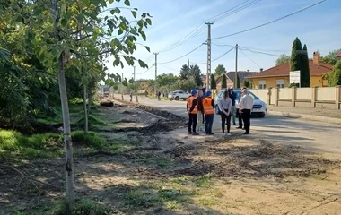 Változik a forgalmi rend, és a buszok útvonala is a Szélsőbokori úton