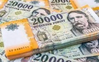 Erősödött kissé a forint