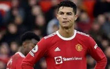 Ronaldóval szerződést bontott a Manchester United 