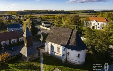 A székelyi református templomot is érdemes felkeresni