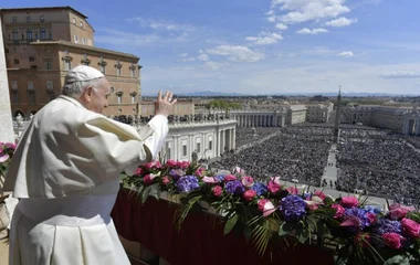 Ferenc pápa a háború vadságától megtört békéről beszélt