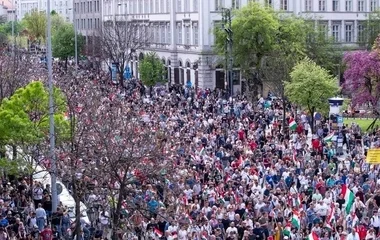 A Talpra Magyarok Közössége nyilvános pályázaton választja ki az európai parlamenti képviselőjelölteket