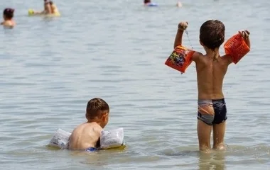 Oktató kisfilmek készültek a strandolás veszélyeiről