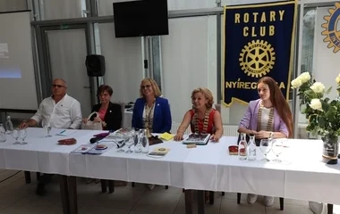 Új elnök a Nyíregyházi Rotary Club élén