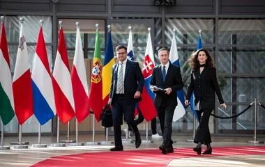 Az Unió vállaljon részt a magyar határvédelem költségeiben