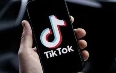 A TikTok visszavonja jutalmazási funkcióját az EU-ban