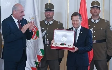 Krausz Ferenc fizikus vette át a Magyar Szent István Rendet