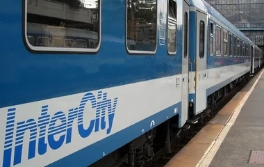 Engedély nélkül indult el a Nyíregyházára tartó InterCity