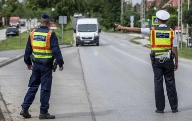 Egyhetes közúti akcióba kezd a mai napon a rendőrség