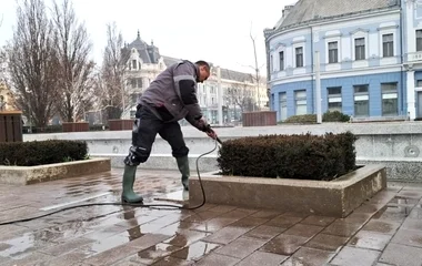 Nyíregyháza közterületein is megkezdődött a nagytakarítás.