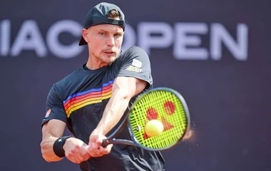 Fucsovics főtáblás Stuttgartban