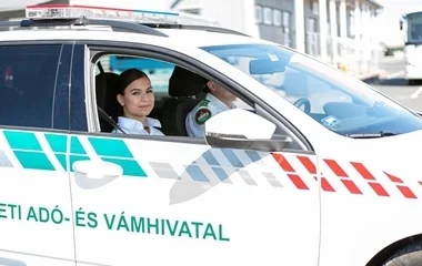 Vendéglátóhelyeket ellenőriz a NAV Hajdú-Biharban