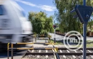 Kiterjesztik a VÉDA kamerarendszert a vasúti átjárókra is