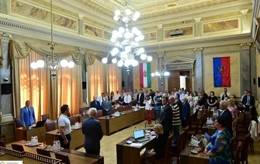 Kitüntetések átadásával vette kezdetét Nyíregyháza közgyűlése