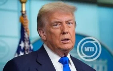 Trump vámháborút hirdetett: 25%-os vám Dél-Korea és Japán ellen
