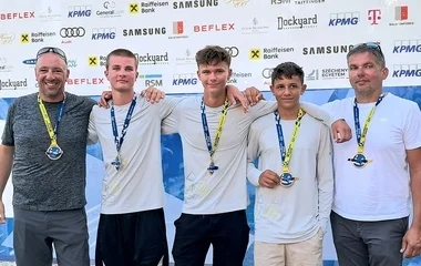 Érmet szerzett a DEAC csapata a Kékszalagon