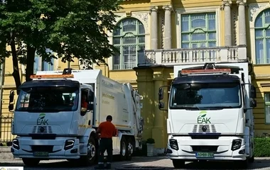 Két új elektromos hulladékszállító járművet tesztelnek Nyíregyházán