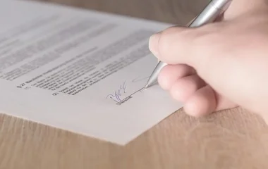 A bérlőknek mindig legyen érvényes lakásbérleti szerződésük