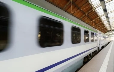 Holnap megerősíti járatait a MÁV a Nyíregyháza és Budapest között közlekedő vonalakon