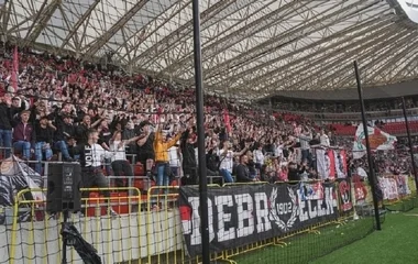 Szektorbezárással büntette a DVSC-t az MLSZ