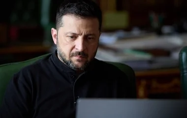 Volodimir Zelenszkij nem indul a következő elnökválasztáson, ha sikerül befejezni a háborút