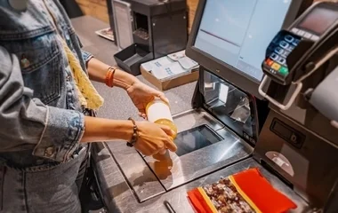 Fontos figyelmeztetés a nyugdíjas utalvánnyal fizetőknek