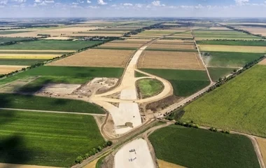 Négysávosra bővítik a 47-es főutat