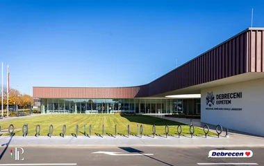 Átadták a csaknem 5 milliárd forintos beruházással megépült Járműlabort Debrecenben