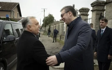 Robbanóanyag a gázvezeték mellett