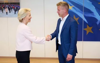 Magyar Péter kormánya ellenáll az Európai Bizottság által elvárt nyugdíj- és adóreformoknak