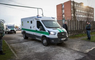 NAV-jelentés: jogsértések történhettek az ukrán pénzszállítók ügyében